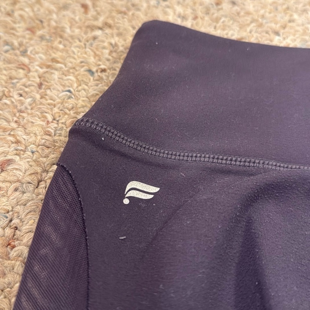 Fabletics | Grayish Leggings - Picture 3 of 7
